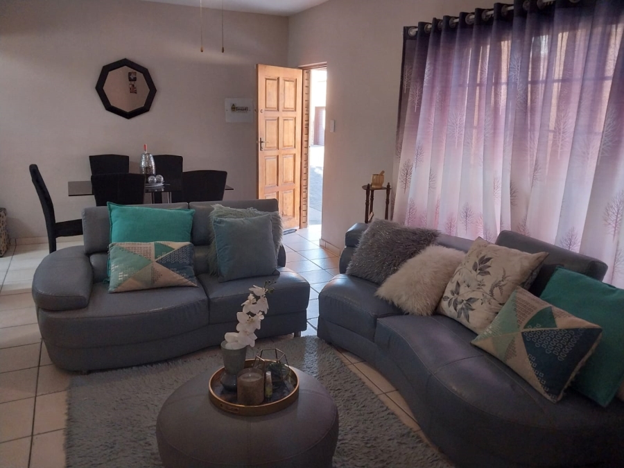 3 Bedroom Property for Sale in Bodorp North West